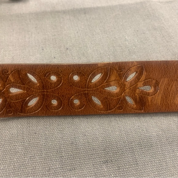 Weekend Max Mara Brown leather vintage belt size medium - Picture 6 of 9